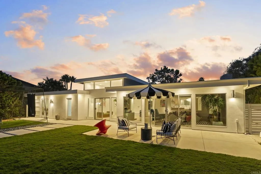 https://cdn.realtyfeed.com/cdn/127/306562541/b969889e680f61bee27aae91f81443e5.webp
