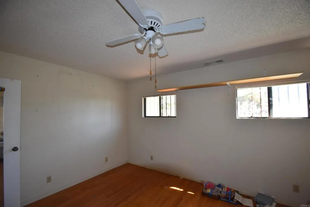 https://cdn.realtyfeed.com/cdn/127/306562574/d711035b886a5b20155c07555b295607.webp