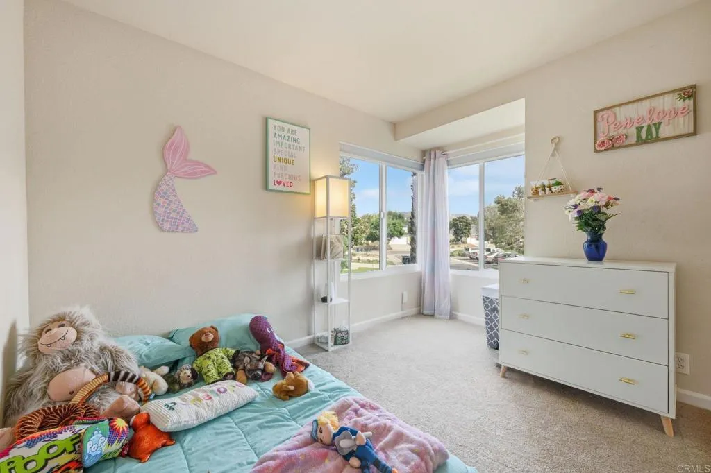 https://cdn.realtyfeed.com/cdn/127/306562578/c8b0dc33aa2cc78d2afe7433cd1bbfb1.webp