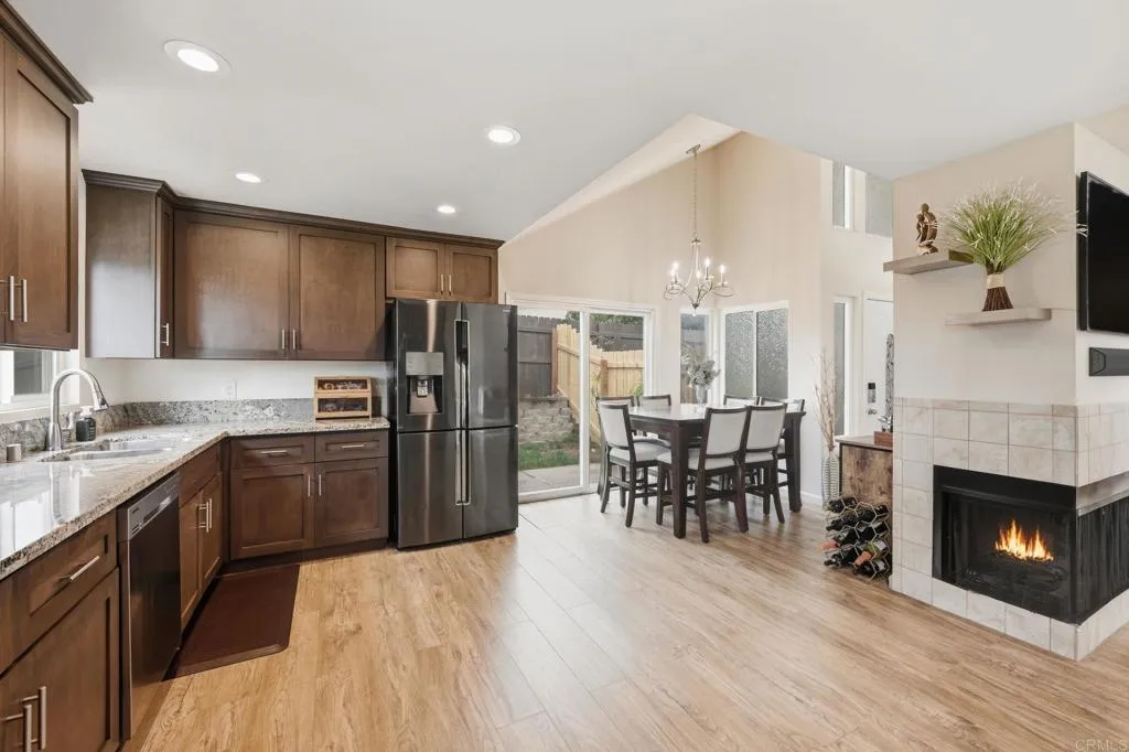 https://cdn.realtyfeed.com/cdn/127/306562578/e7c5d73099ae8972be19c917f6bbdb7d.webp