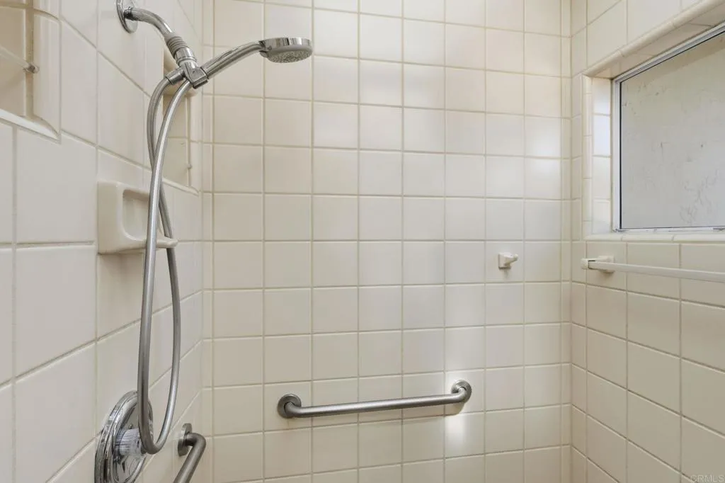 https://cdn.realtyfeed.com/cdn/127/306562585/0548374949b5ab75903e9853f2203ad2.webp