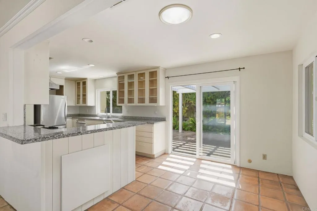 https://cdn.realtyfeed.com/cdn/127/306562585/9ab1231d4e6373709e0bd72f69c863da.webp