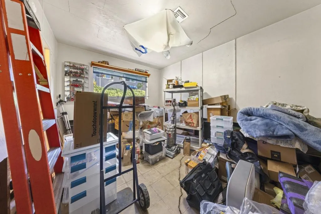 https://cdn.realtyfeed.com/cdn/127/306562588/4136e76c28bd6ad554d44d29a2d6ecd6.webp