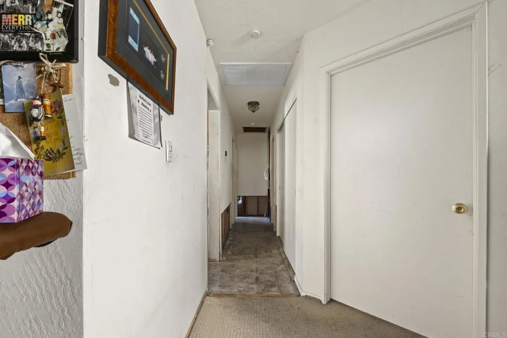 https://cdn.realtyfeed.com/cdn/127/306562588/4da2c47d053acb8b67737903057db7d9.webp