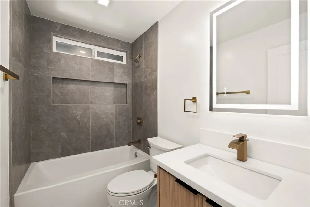 https://cdn.realtyfeed.com/cdn/127/306562608/6929be078f1d2db8c4b92c0476599eb9.webp
