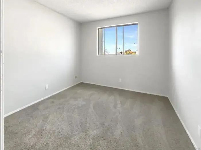 5989 Chaumont, San Diego, CA 92114 - Photo 5 of 18, San Diego, CA
