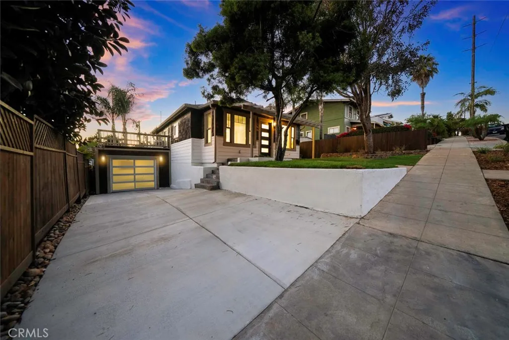 https://cdn.realtyfeed.com/cdn/127/306562631/103d6be44137e7abf1cfd7fa93e6b33a.webp