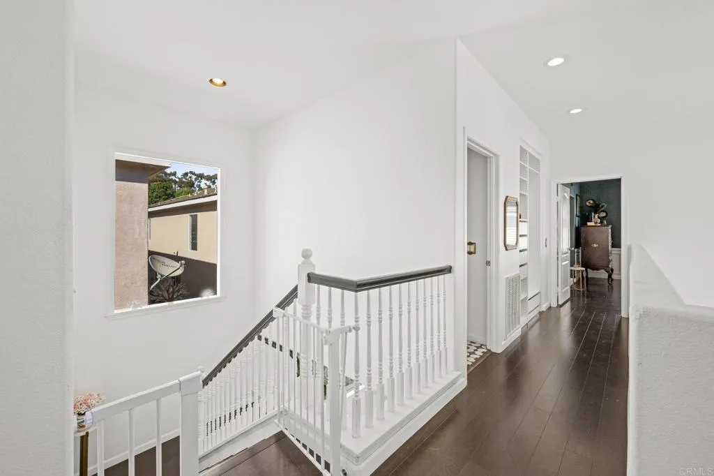https://cdn.realtyfeed.com/cdn/127/306562638/0172e32e9fd6e1e12218b58d137b9a93.webp