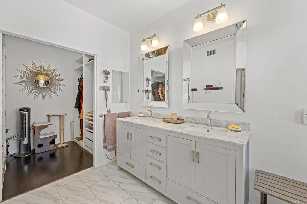 https://cdn.realtyfeed.com/cdn/127/306562638/ae0f2f82f3f4c212ada2ef31744fd364.webp