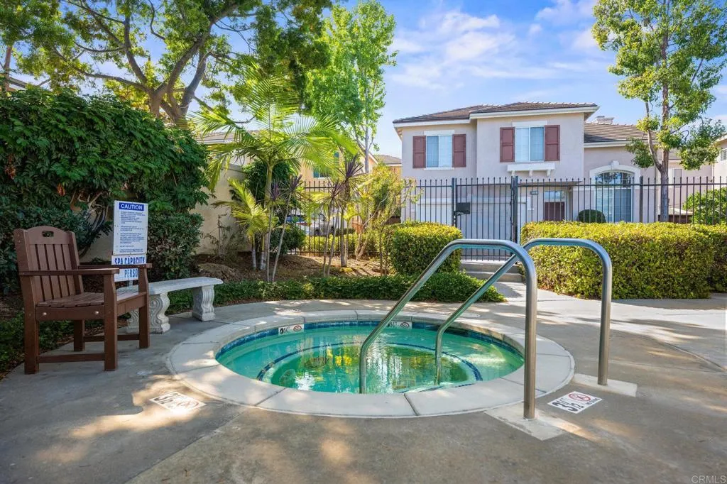 https://cdn.realtyfeed.com/cdn/127/306562638/be94e48df7d39a7d88201427d15027cf.webp