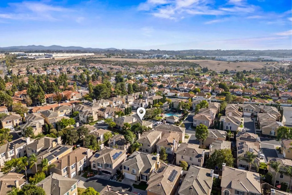 https://cdn.realtyfeed.com/cdn/127/306562638/dfa6515823e31ce7a0832a1e0f6976f2.webp