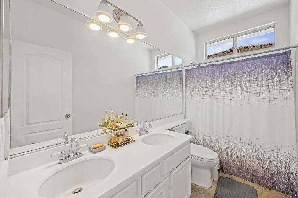 https://cdn.realtyfeed.com/cdn/127/306562638/ff289143f2c999364100d0886a73ee3b.webp