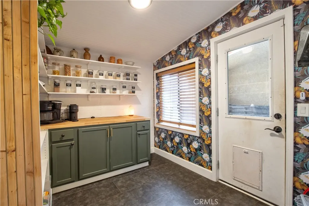 https://cdn.realtyfeed.com/cdn/127/306562671/821ae4c37f497f0dd5a6073148c24b9b.webp