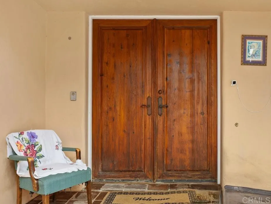 https://cdn.realtyfeed.com/cdn/127/306562689/1f4537041ca204b1a9f0e8c43f0fa1c0.webp