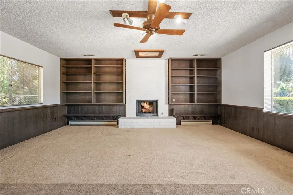 https://cdn.realtyfeed.com/cdn/127/306562773/533919e6d0a474cb581fc4bacb6cbdb1.webp