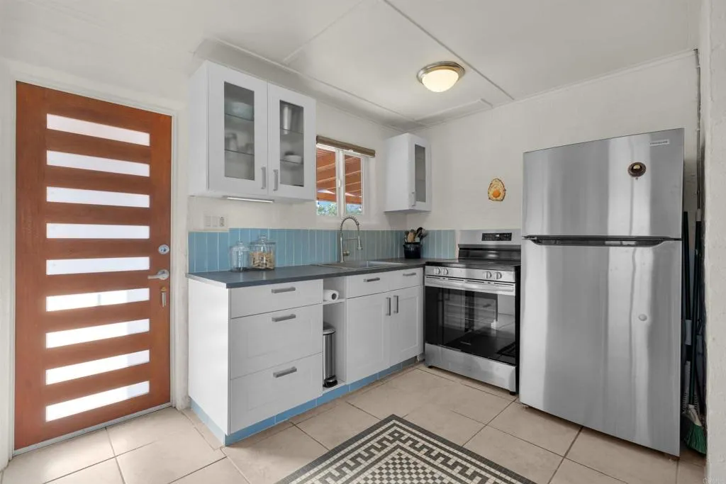 https://cdn.realtyfeed.com/cdn/127/306562778/2de13446e2c4a1a73fe7b94b23d5dd4b.webp