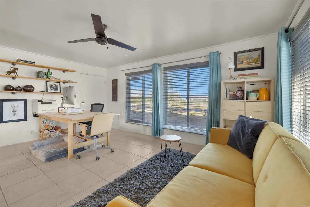 https://cdn.realtyfeed.com/cdn/127/306562778/3127514c3ebfd4d3e533d4c3dfa1ae02.webp