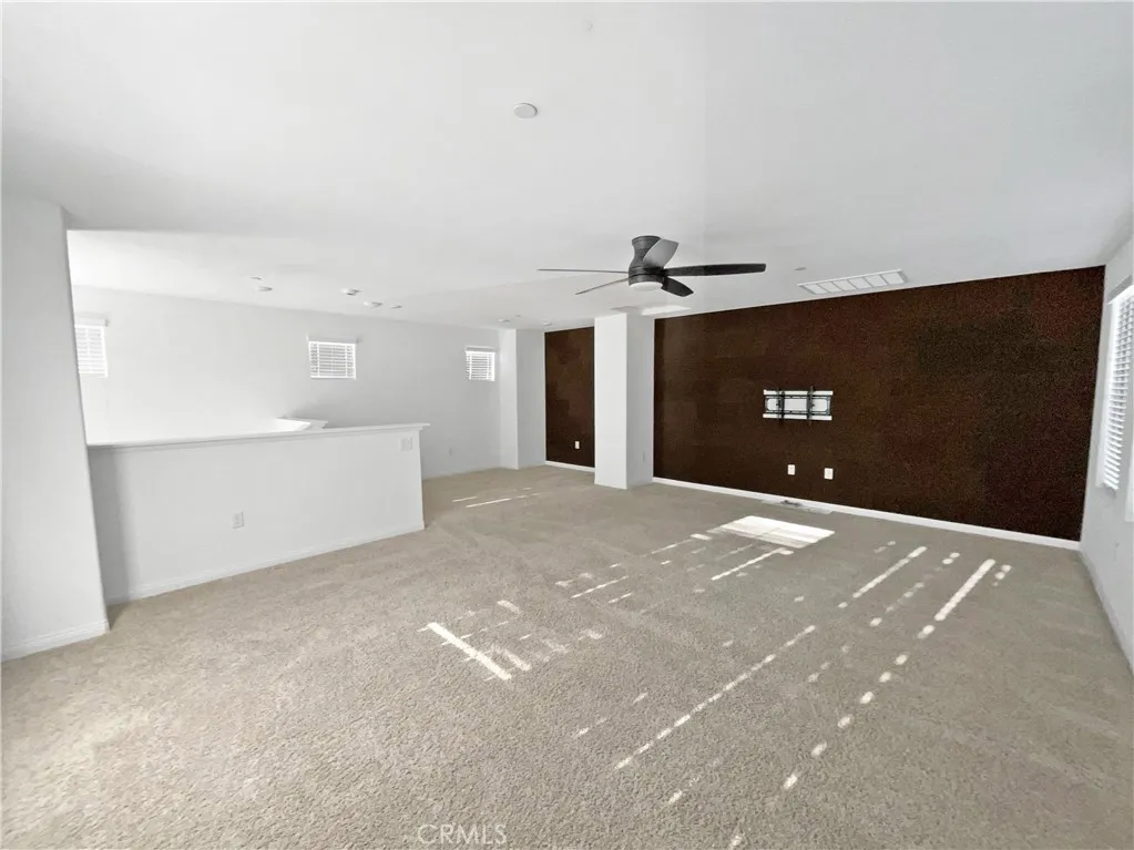 https://cdn.realtyfeed.com/cdn/127/306562782/ce65d1998b2788bdba227276c3739a8f.webp