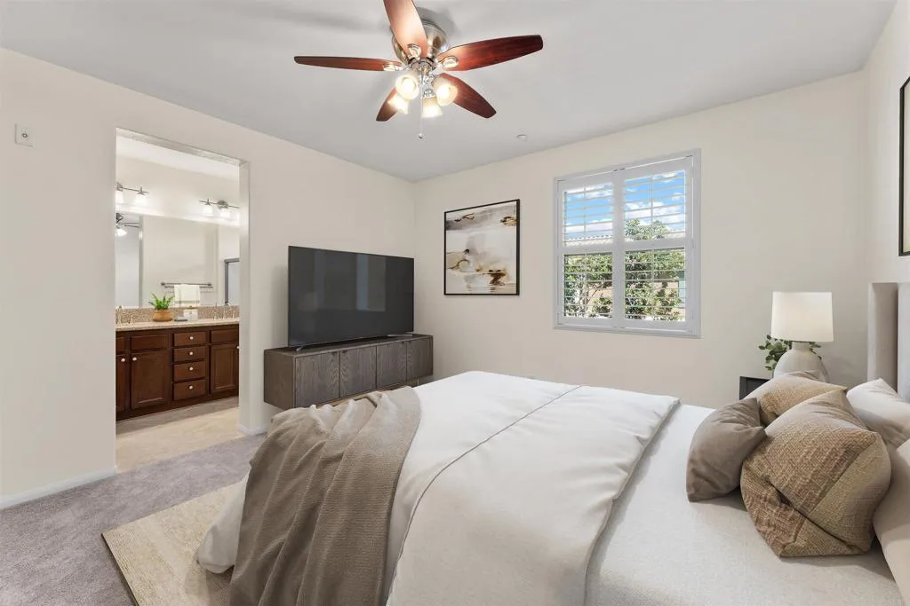 https://cdn.realtyfeed.com/cdn/127/306562801/2d1ae257bac4fd4f854a443cf0e50e2b.webp