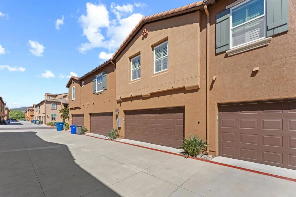 https://cdn.realtyfeed.com/cdn/127/306562801/f914e19574a0399341cf5a3c0877c4b5.webp