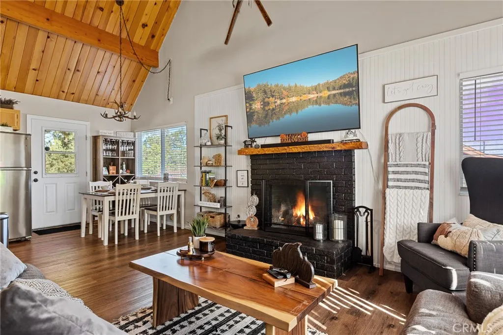 642 Villa Grove, Big Bear, CA 92314 - Photo 3 of 65, Big Bear, CA