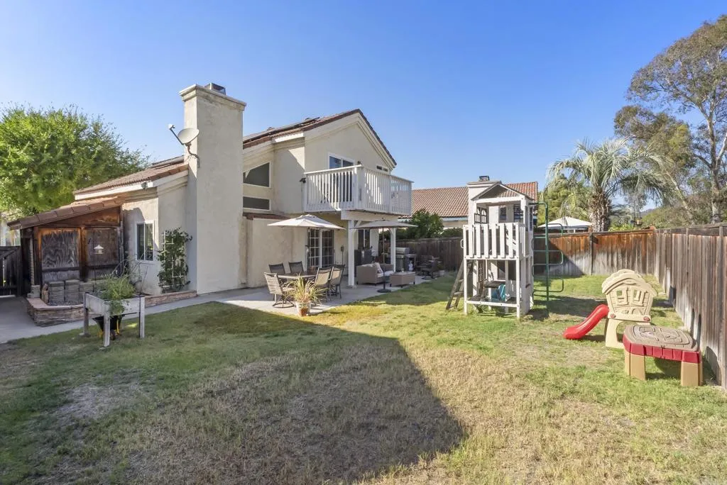 https://cdn.realtyfeed.com/cdn/127/306562874/228a8977d5e2f0415a5e913a012ce785.webp