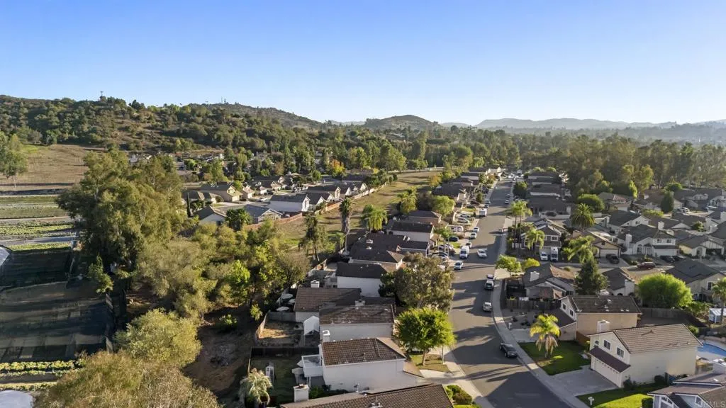 https://cdn.realtyfeed.com/cdn/127/306562874/8665e2d0c5d2c616e25ea71d3c9928a4.webp