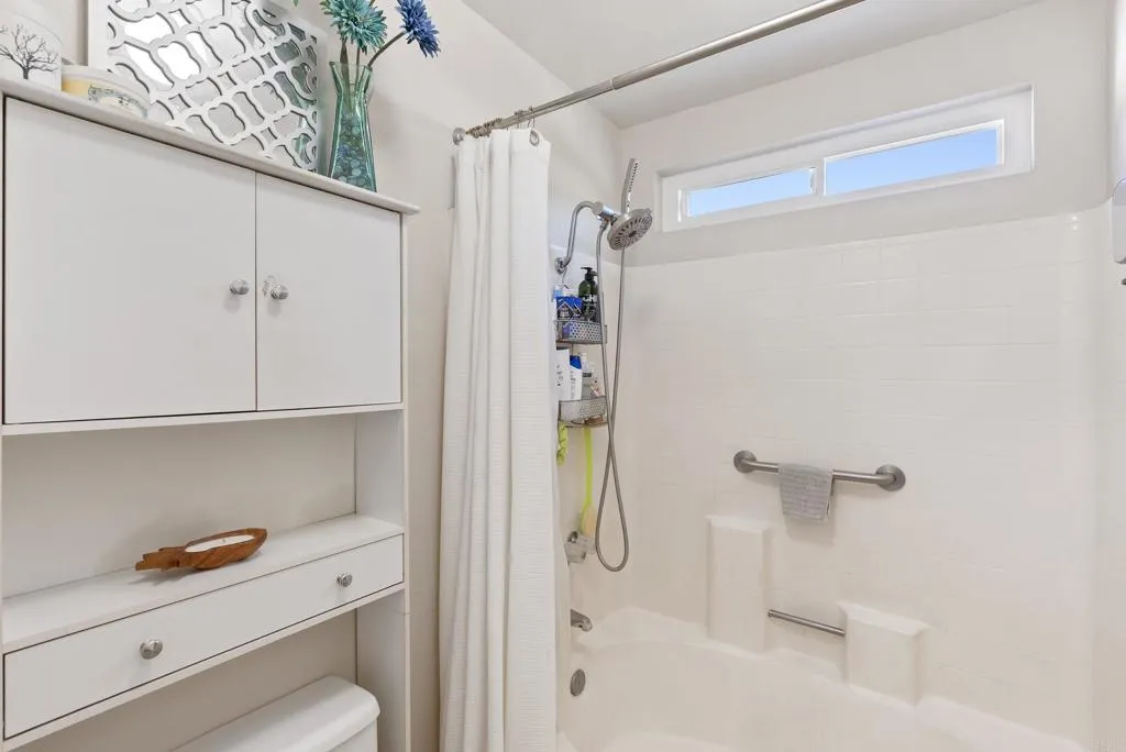 https://cdn.realtyfeed.com/cdn/127/306562874/e6139a7a00f6fd0af674daadca0c58cb.webp