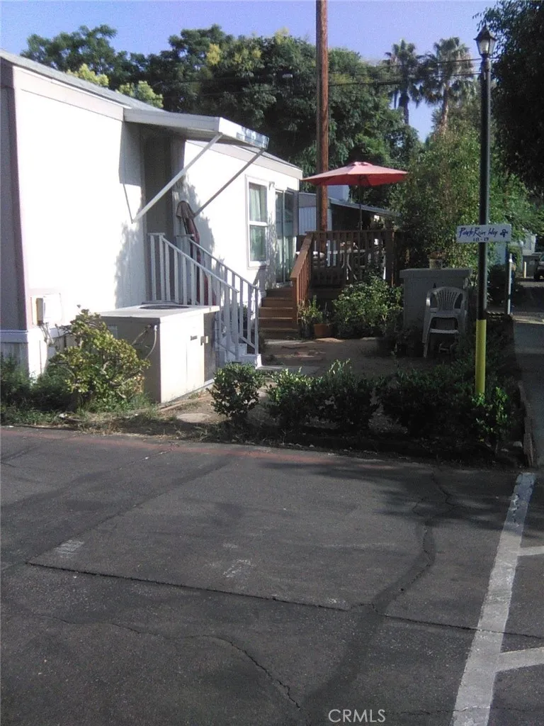 10799 Sherman Grove Unit 18, Sunland, CA 91040 - Photo 3 of 7, Sunland, CA