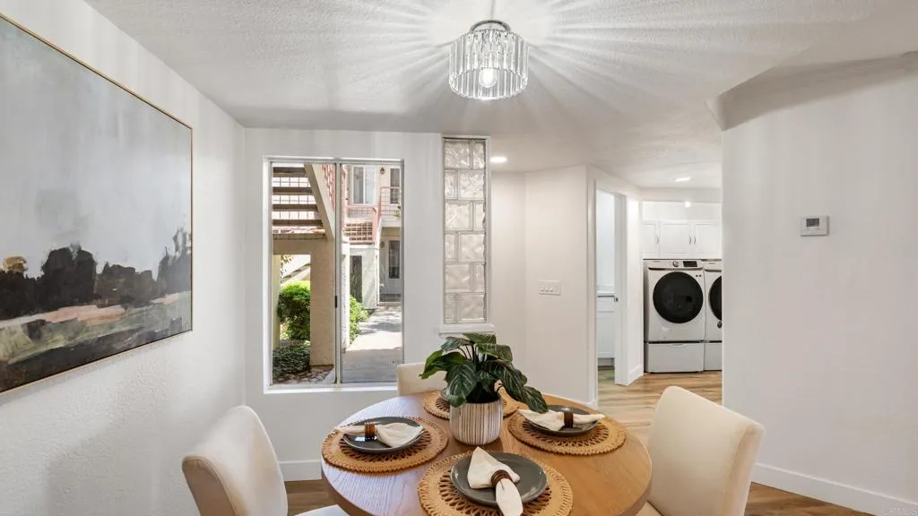 https://cdn.realtyfeed.com/cdn/127/306562965/7b8b9ff32ada58627eb2fbdafa9b2fa0.webp