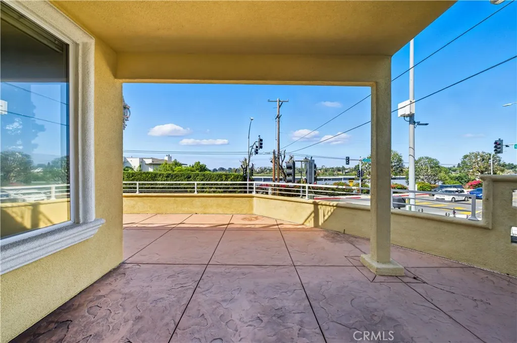 https://cdn.realtyfeed.com/cdn/127/306562990/0075ec11ef8e2dccae0b59667b5ec85a.webp