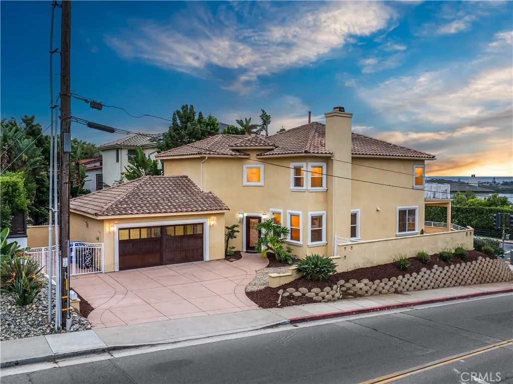 https://cdn.realtyfeed.com/cdn/127/306562990/193440b774dd1cb3c018a22a8b73591b.webp