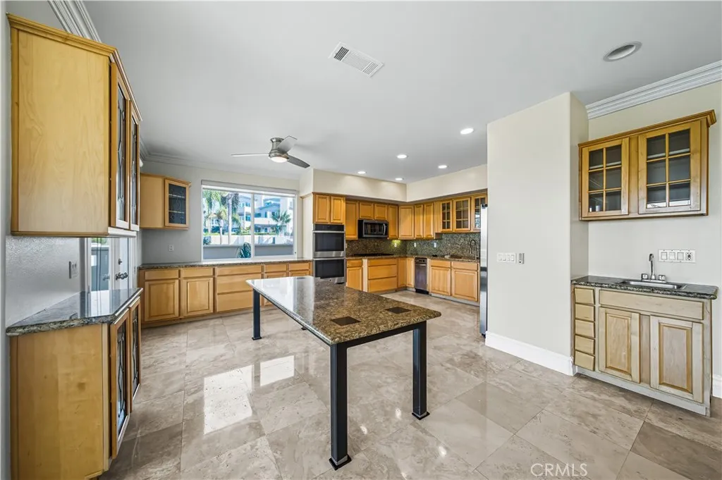 https://cdn.realtyfeed.com/cdn/127/306562990/2b806e6e7621b98279bba871992e68bc.webp