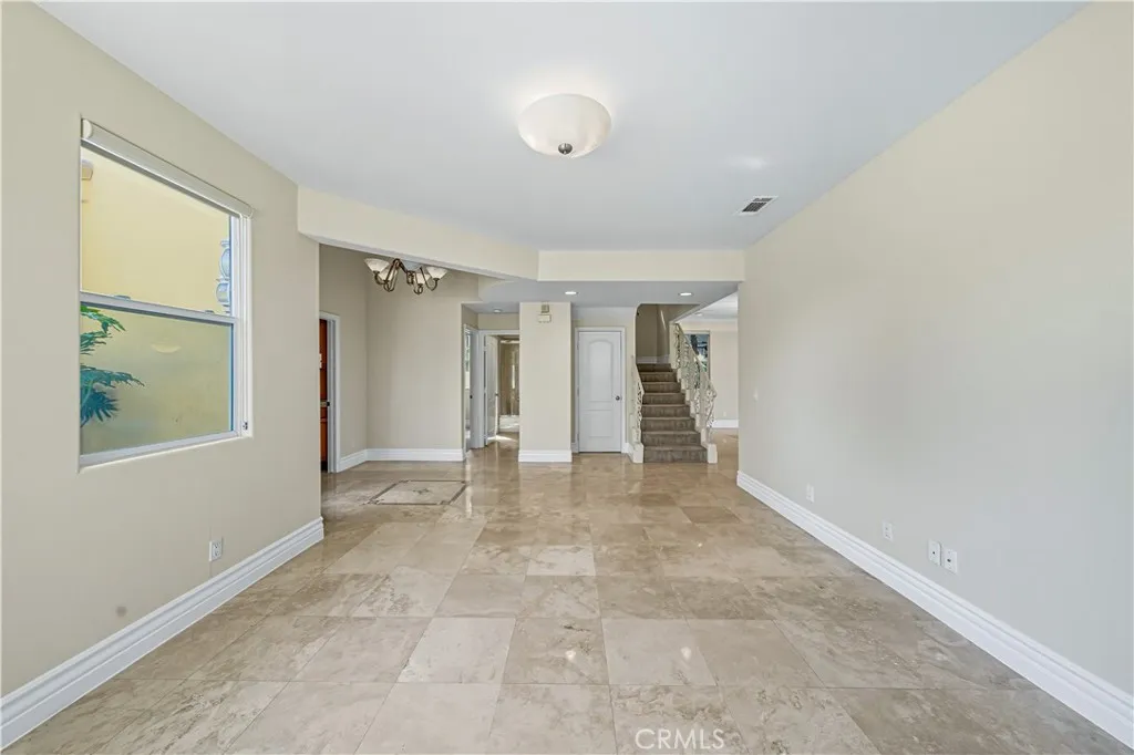 https://cdn.realtyfeed.com/cdn/127/306562990/3e333e872c7ef32a6668e2b3b92e78df.webp