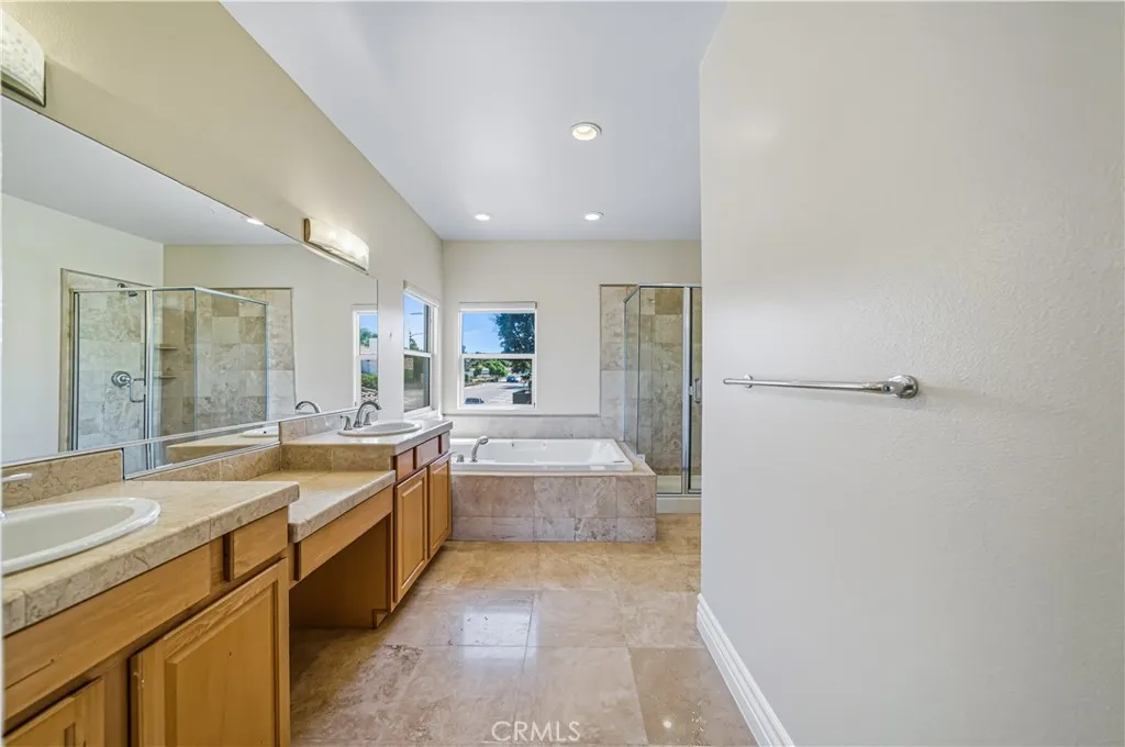 https://cdn.realtyfeed.com/cdn/127/306562990/60dbf6482cd34975b12b98cb90b84da7.webp