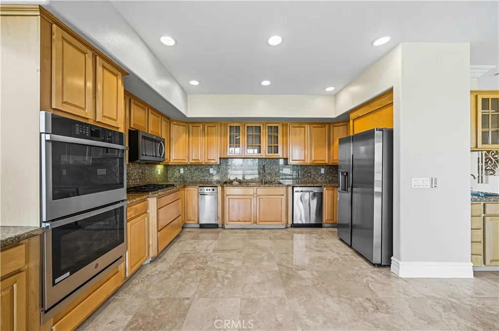 https://cdn.realtyfeed.com/cdn/127/306562990/9a9a94e9e60686e9b31ba0c6ad9de983.webp
