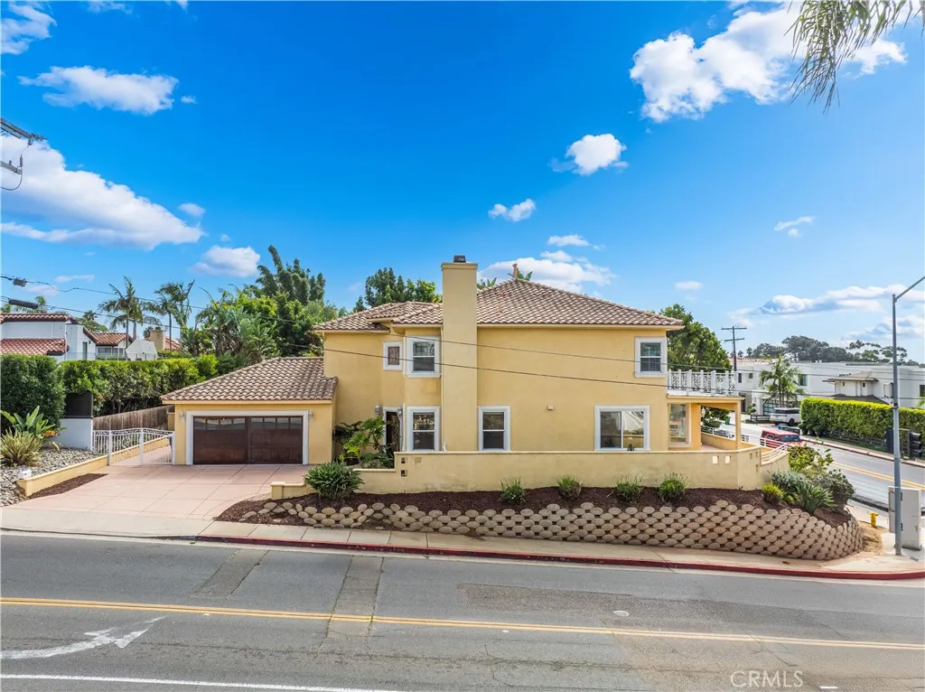https://cdn.realtyfeed.com/cdn/127/306562990/c20901ef9c87bb4b3f95af987fd7bfdf.webp