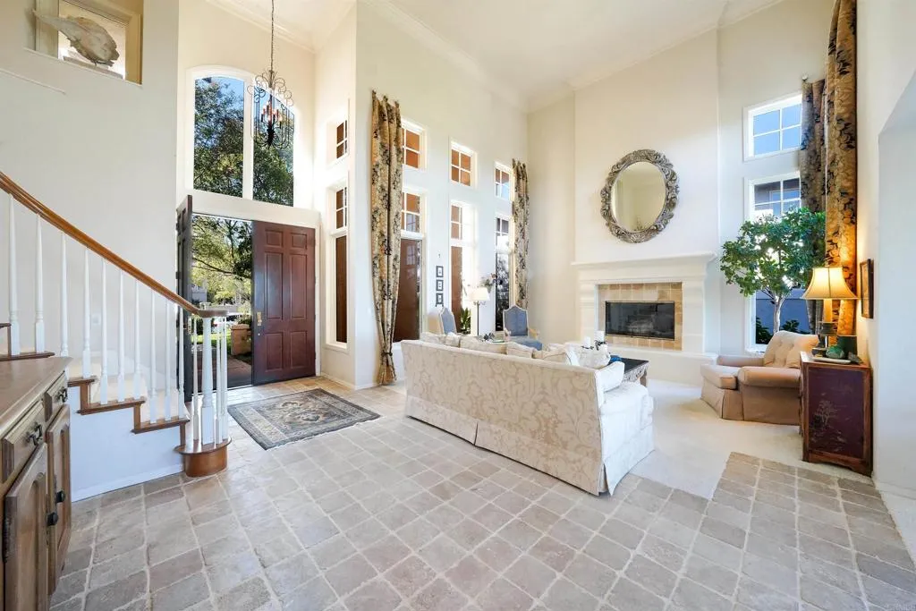 https://cdn.realtyfeed.com/cdn/127/306563004/9fe9f3152b8f9e25493e9a7e4b006930.webp