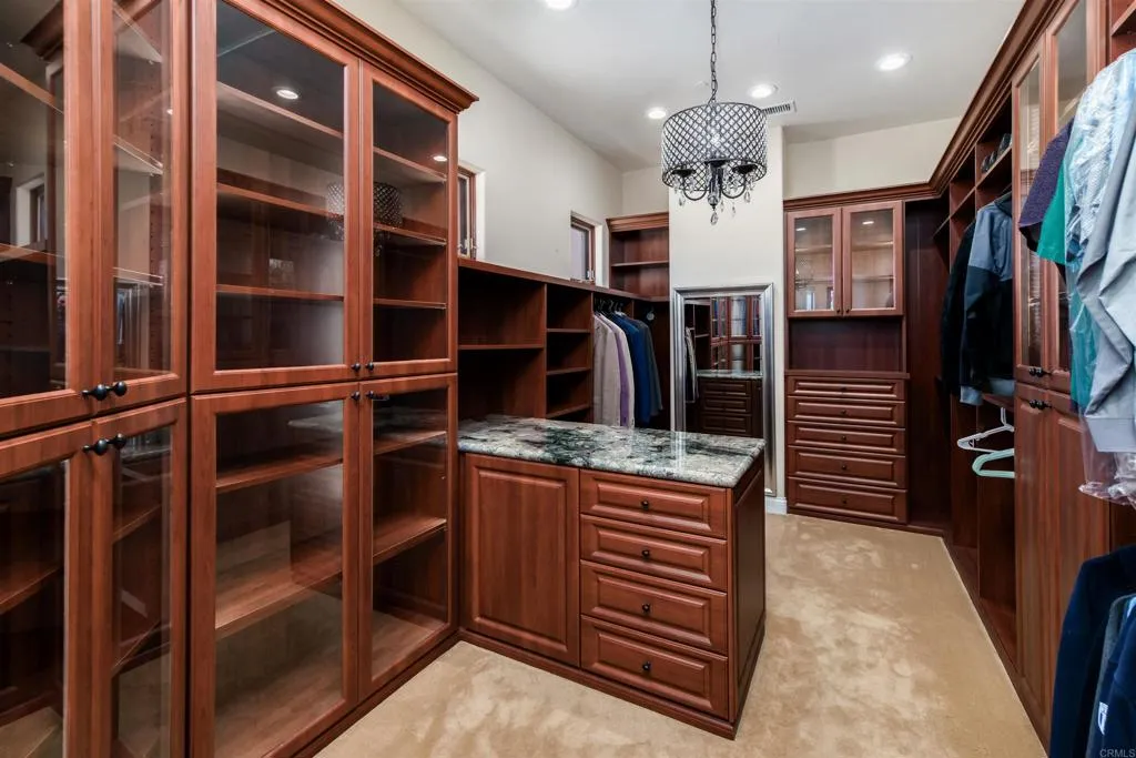 https://cdn.realtyfeed.com/cdn/127/306563062/3a13561ba787129d6abc6665ecbad73c.webp