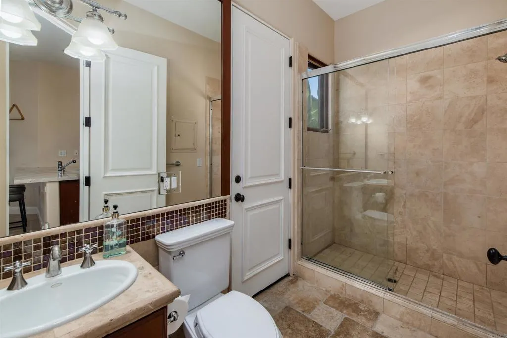 https://cdn.realtyfeed.com/cdn/127/306563062/46ab76a054150fee040f5f20be75a77c.webp