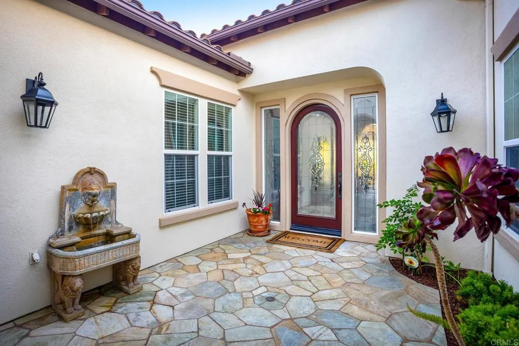 https://cdn.realtyfeed.com/cdn/127/306563063/e2a0e393fb07a1f39179fd9b6eb7b3b9.webp