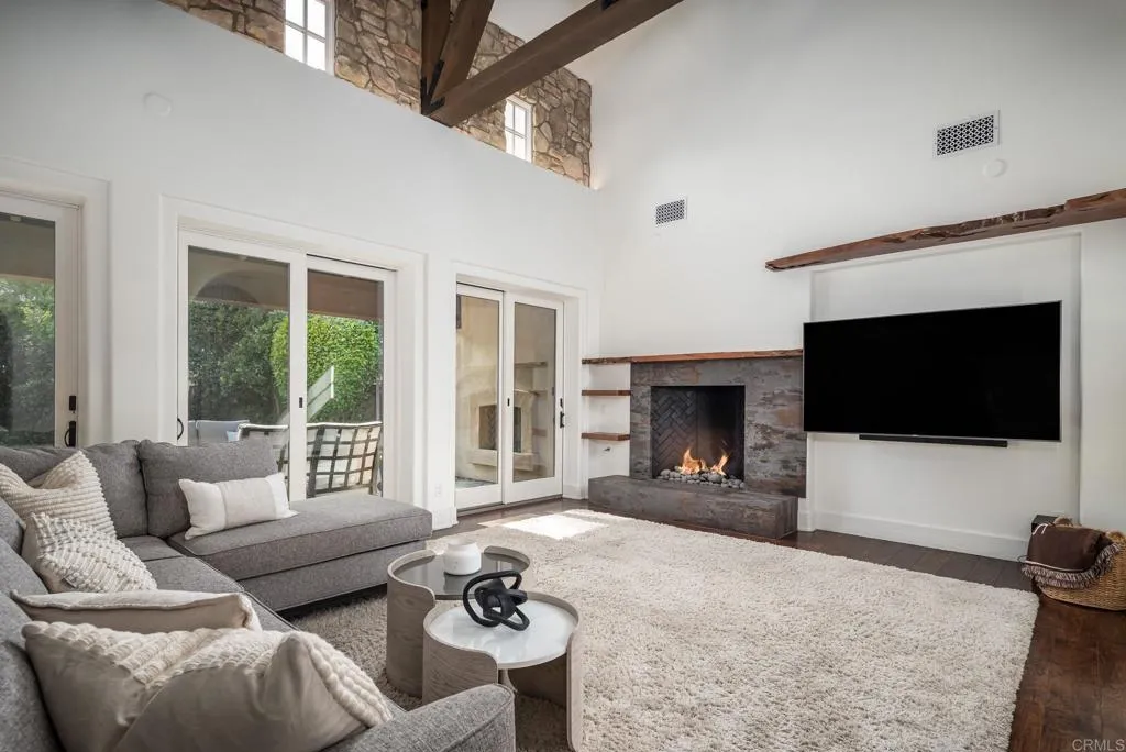 https://cdn.realtyfeed.com/cdn/127/306563097/7d0c83cd1b0e2f154539e40fc44dafe2.webp