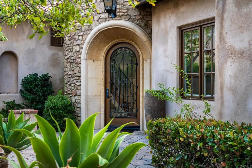 https://cdn.realtyfeed.com/cdn/127/306563097/fa4cb799d073a7c79860e481a4222ca5.webp