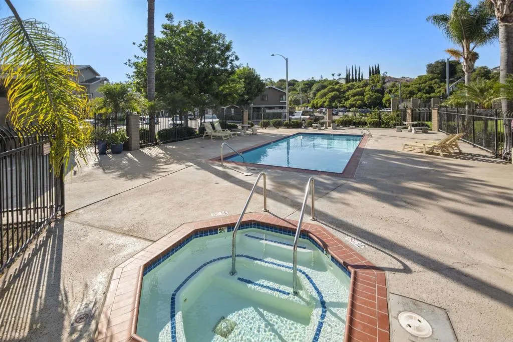 https://cdn.realtyfeed.com/cdn/127/306563103/d8c2d1a32240be571108e996eedc1e6d.webp