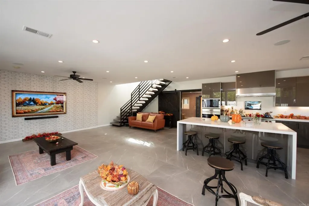 https://cdn.realtyfeed.com/cdn/127/306563125/6ddd861c6604b14b56bd35fe33521d37.webp