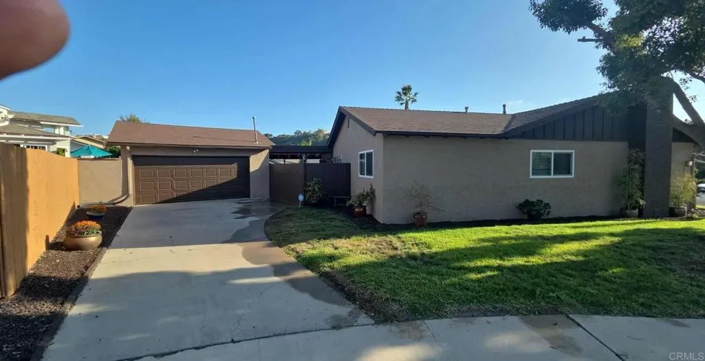 https://cdn.realtyfeed.com/cdn/127/306563159/5fd2597d1adcfd59f4402301749dd87b.webp