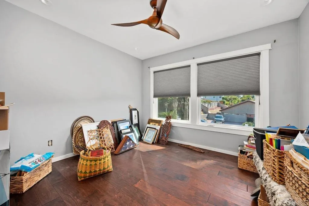 https://cdn.realtyfeed.com/cdn/127/306563207/2bb4d5e574f26311791956471b68d1cb.webp