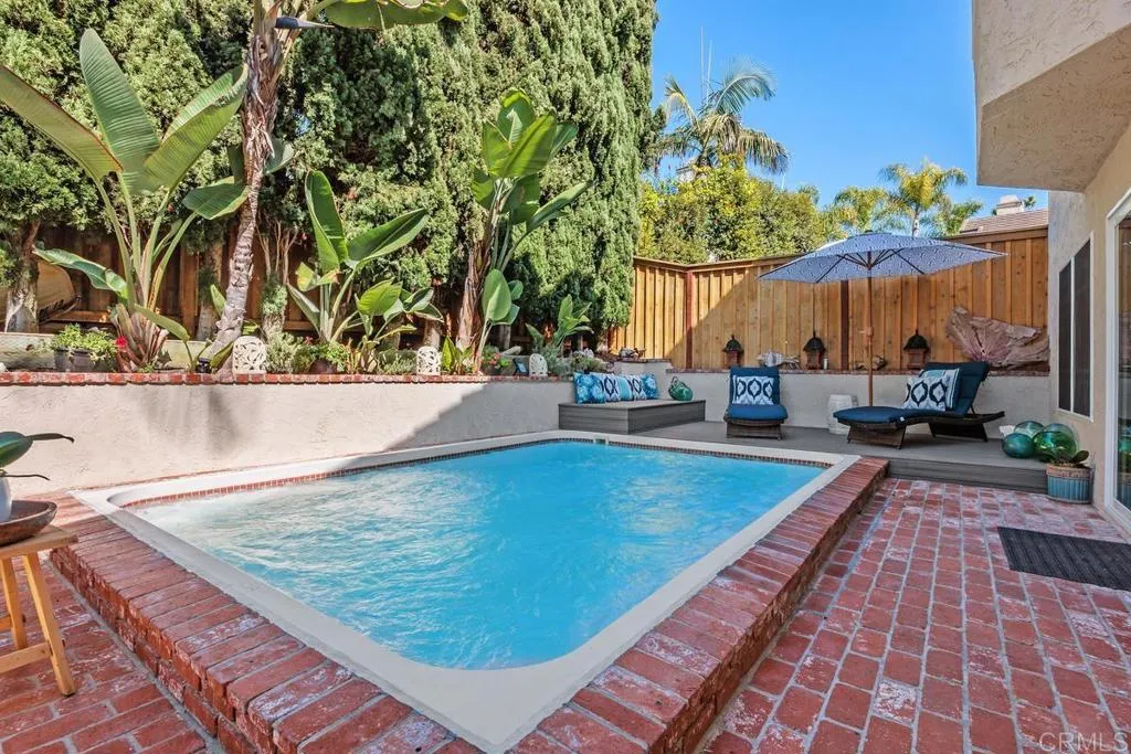 https://cdn.realtyfeed.com/cdn/127/306563207/397d11841b7324eb6702bc9f5d35ce82.webp