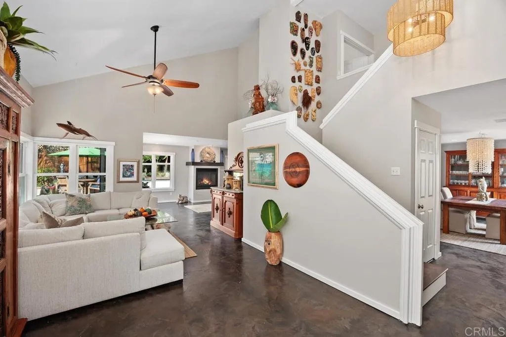 https://cdn.realtyfeed.com/cdn/127/306563207/92f9994f945e6d49342d34a7d740d55d.webp