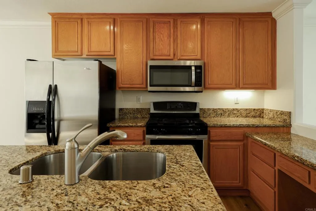 Photo #6: PTP2507725 Listing 